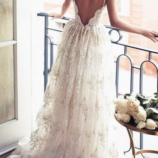 Sexy Spaghetti Straps Backless Wedding Dress Appliques Lace Bridal Gown ...